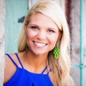 Meet your Posher, Whitney